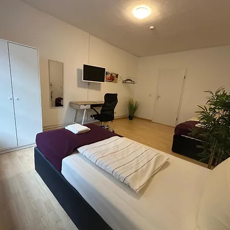 Direkt Am Hauptbahnhof - Perfekt Fuer Pendler Und Monteure Apartment *