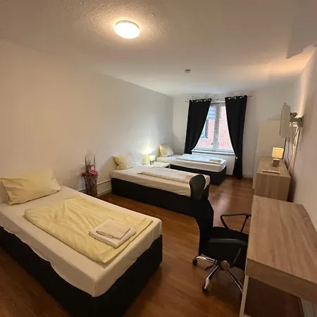 Direkt Am Hauptbahnhof - Perfekt Fuer Pendler Und Monteure Apartment *